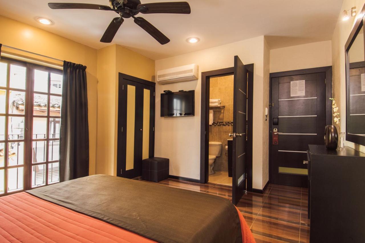 Hotel Majova Inn คาลาปา ภายนอก รูปภาพ