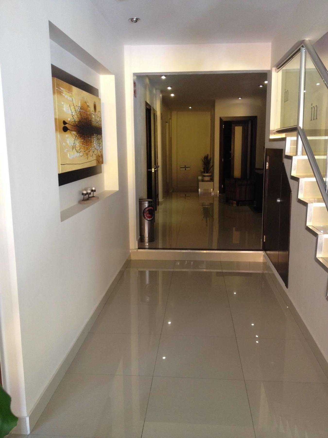Hotel Majova Inn คาลาปา ภายนอก รูปภาพ