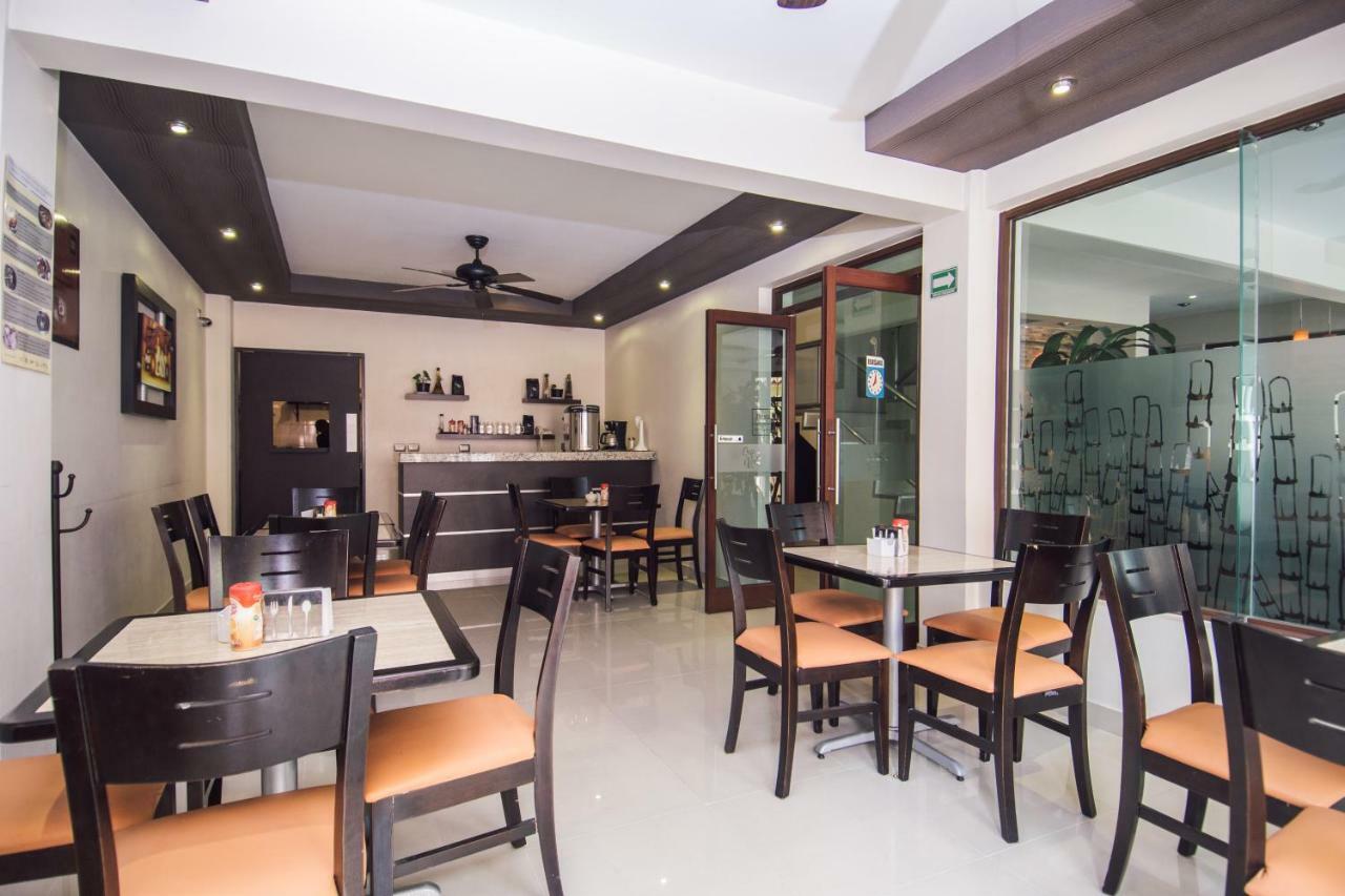 Hotel Majova Inn คาลาปา ภายนอก รูปภาพ