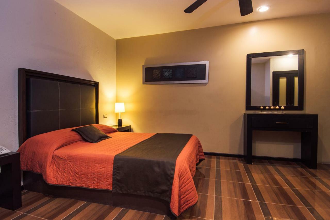 Hotel Majova Inn คาลาปา ภายนอก รูปภาพ
