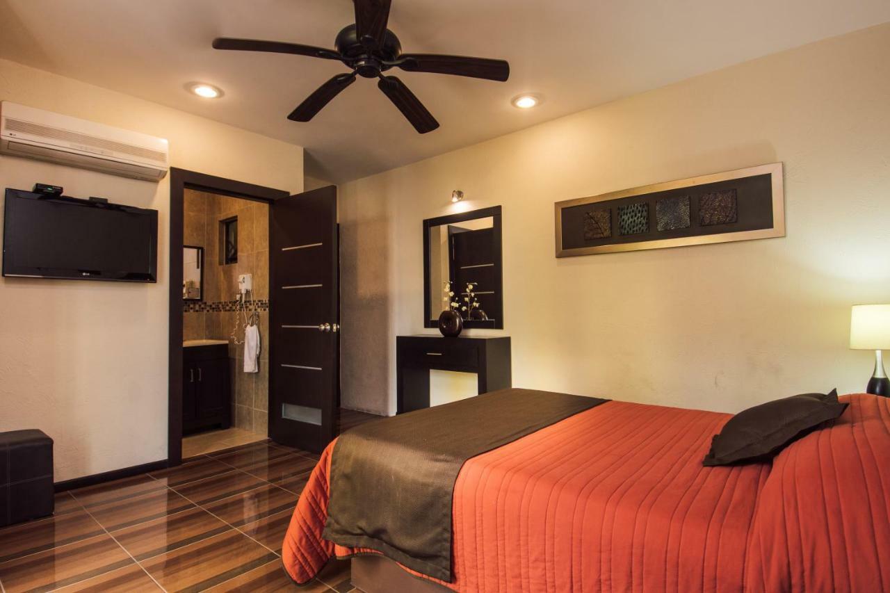 Hotel Majova Inn คาลาปา ภายนอก รูปภาพ